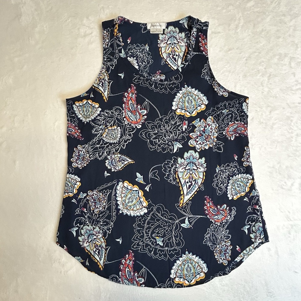 Van Heusen Tank‎ Top Medium Paisley Print Summer Spring Vacation Pullover Date